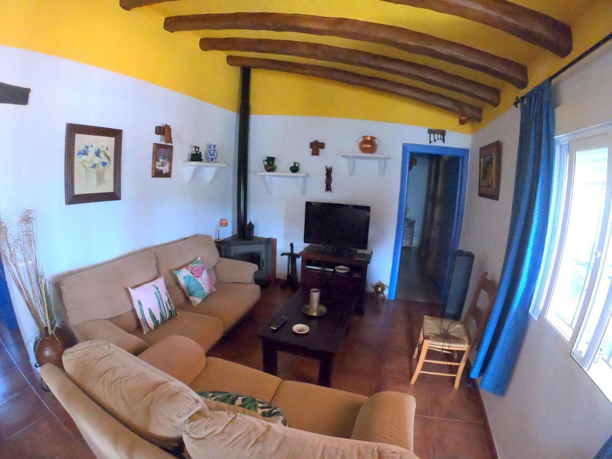 弗里希利亚纳Casa La Araucaria别墅 外观 照片